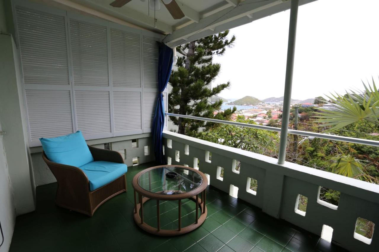 The Green Iguana Hotel 夏洛特阿马利亚 外观 照片